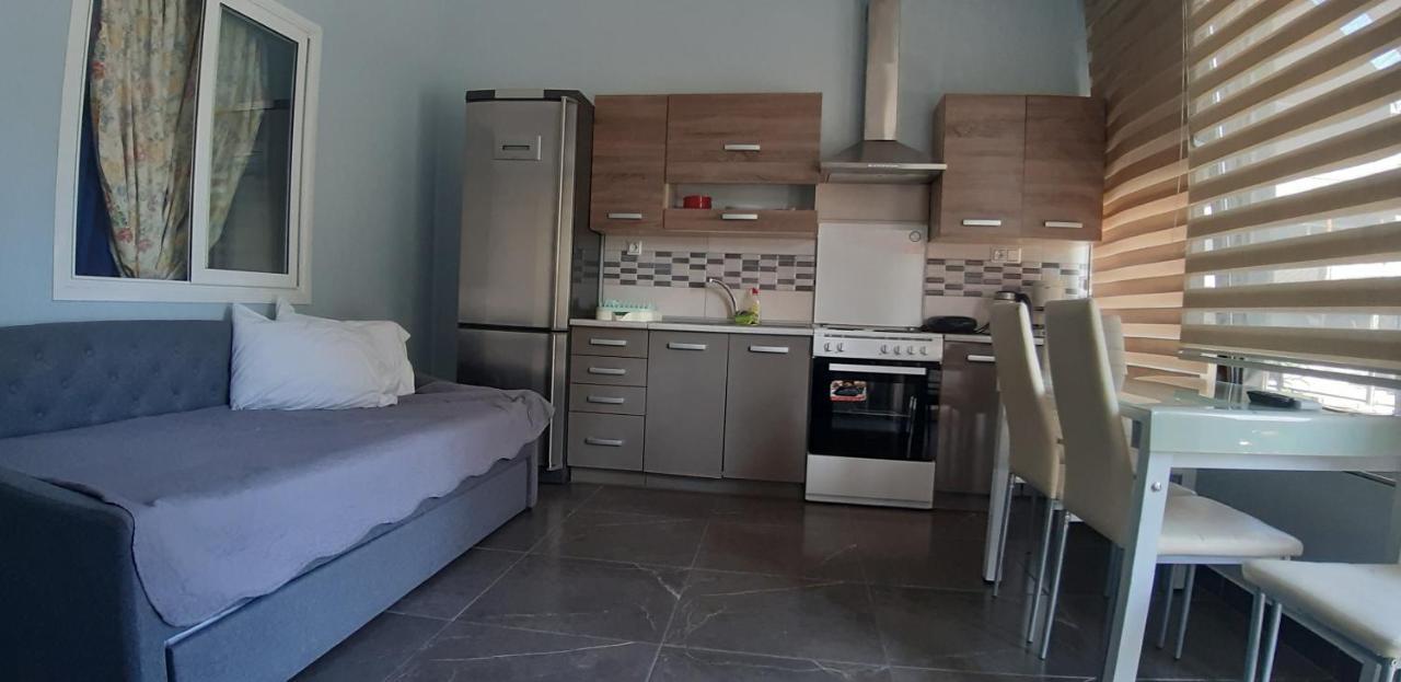Soula'S Sunshine Apartments Неа-Карвали Экстерьер фото